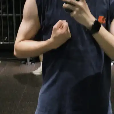 张翔英